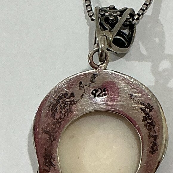 Sterling Silver Peridot Gemstone Goddess Moon Face Pendant Necklace - Picture 2 of 6